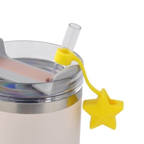 NWT Target Bullseye Playground Holiday Yellow Star Novelty Straw Topper Cover - Picture 3 of 4